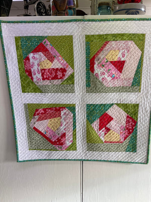 Modern Rose Improv Quilt Class